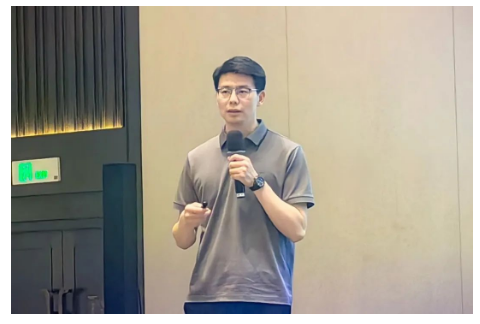 1744945218177733.png 1744945211101.png